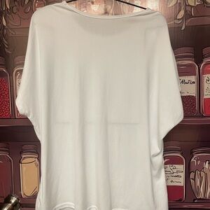 Just Be White Short Sleeve Top